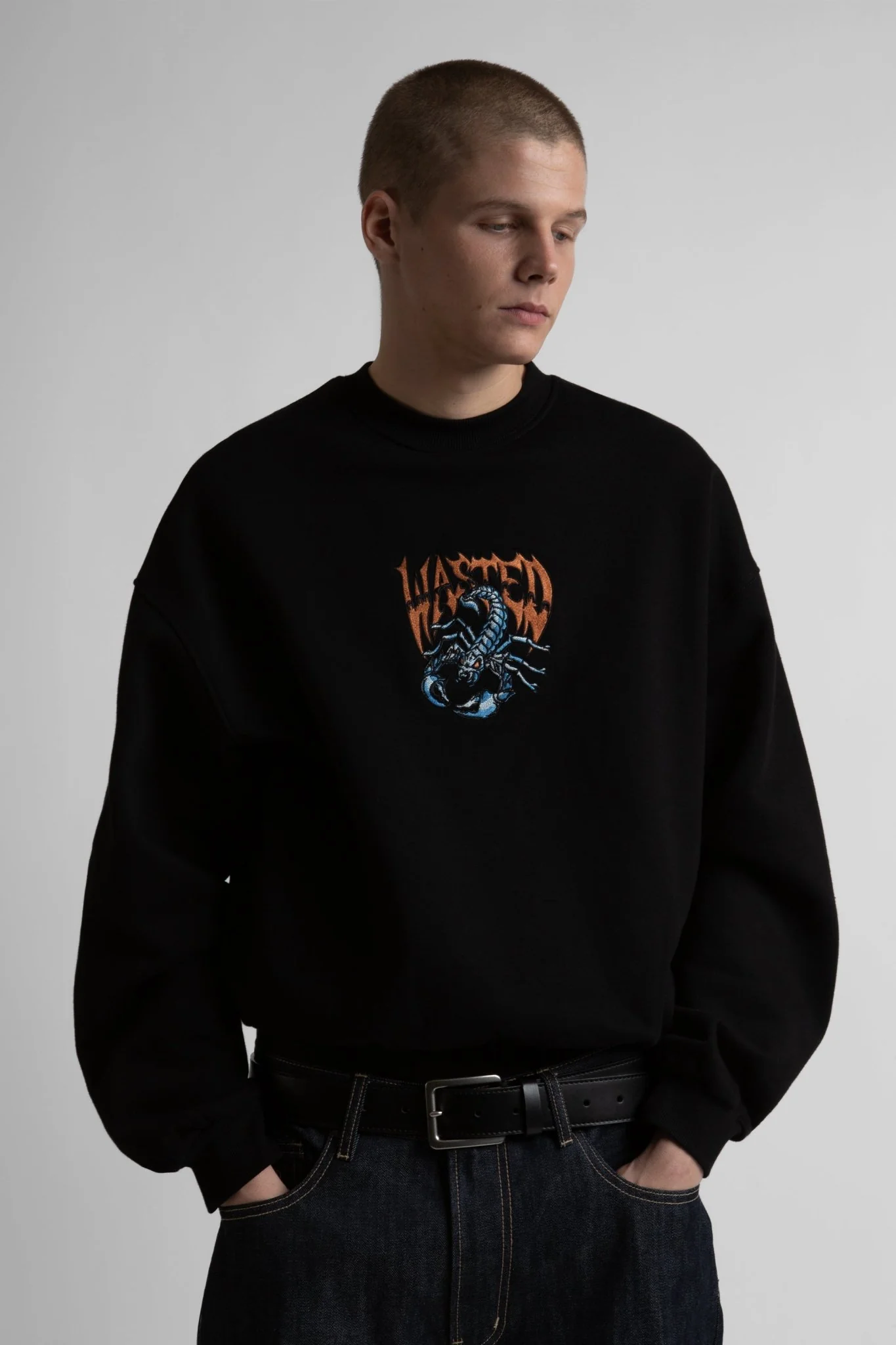 Crewneck Bane - Image 3