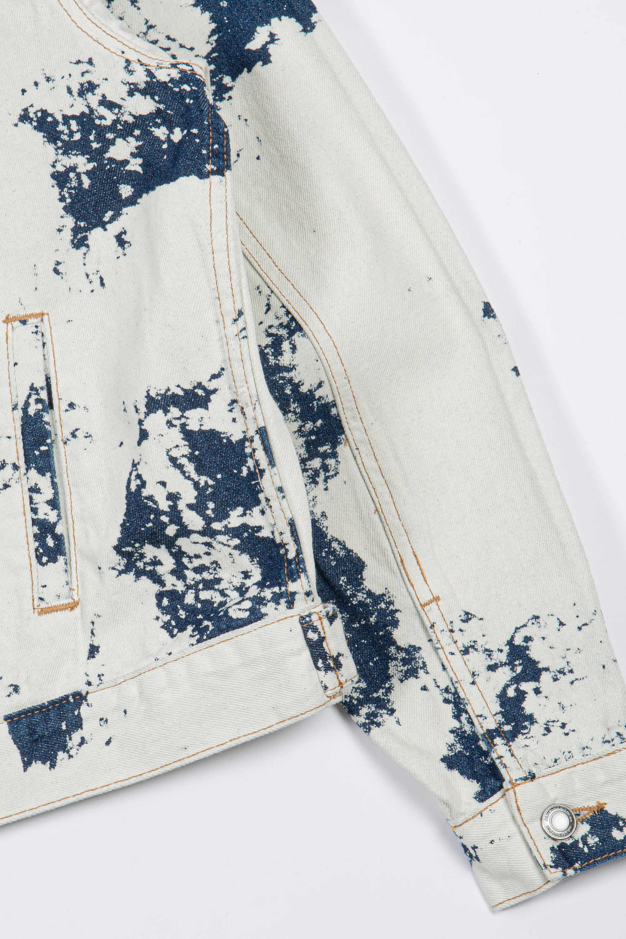 Trucker Jacket Bleached - Image 3