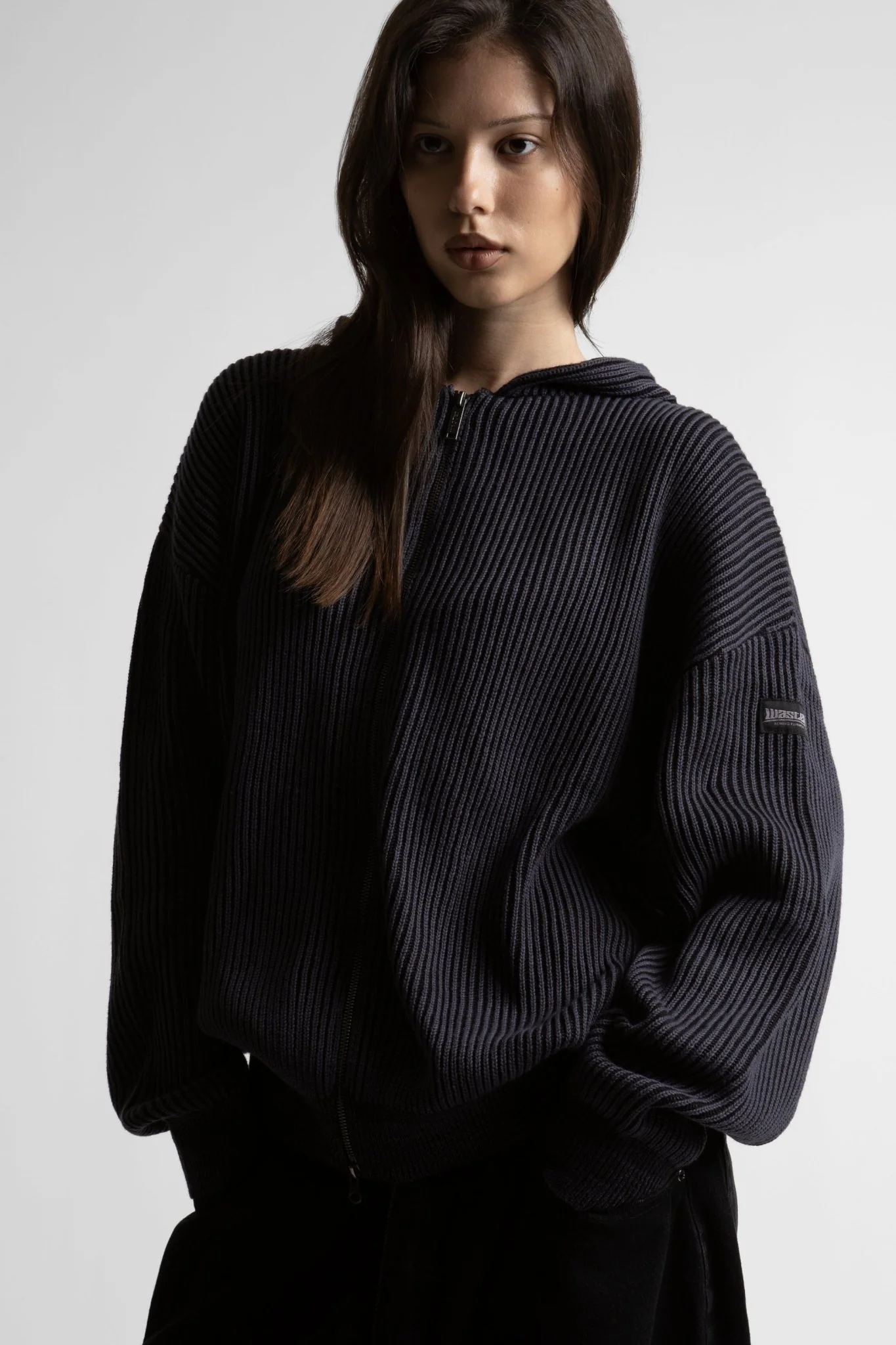 Hoodie Zip Knit Pusher - Image 5