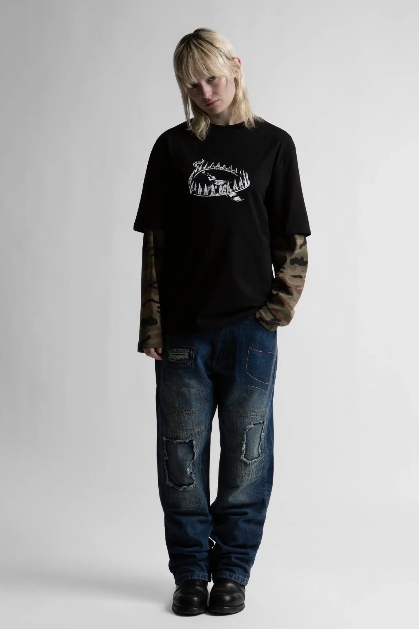 Jean Manc Ripped - Image 2