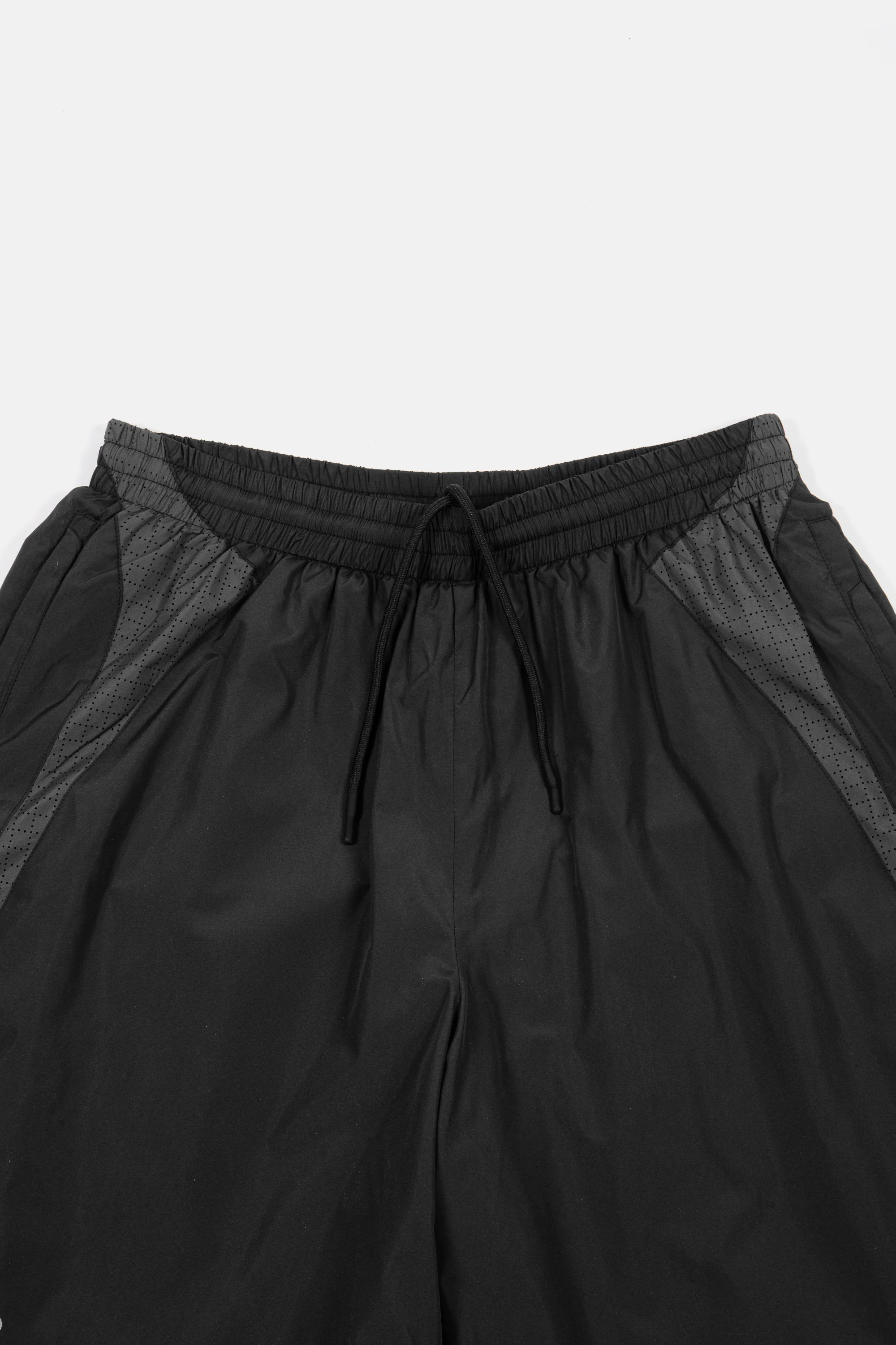 Track Short Sharp - Image 3