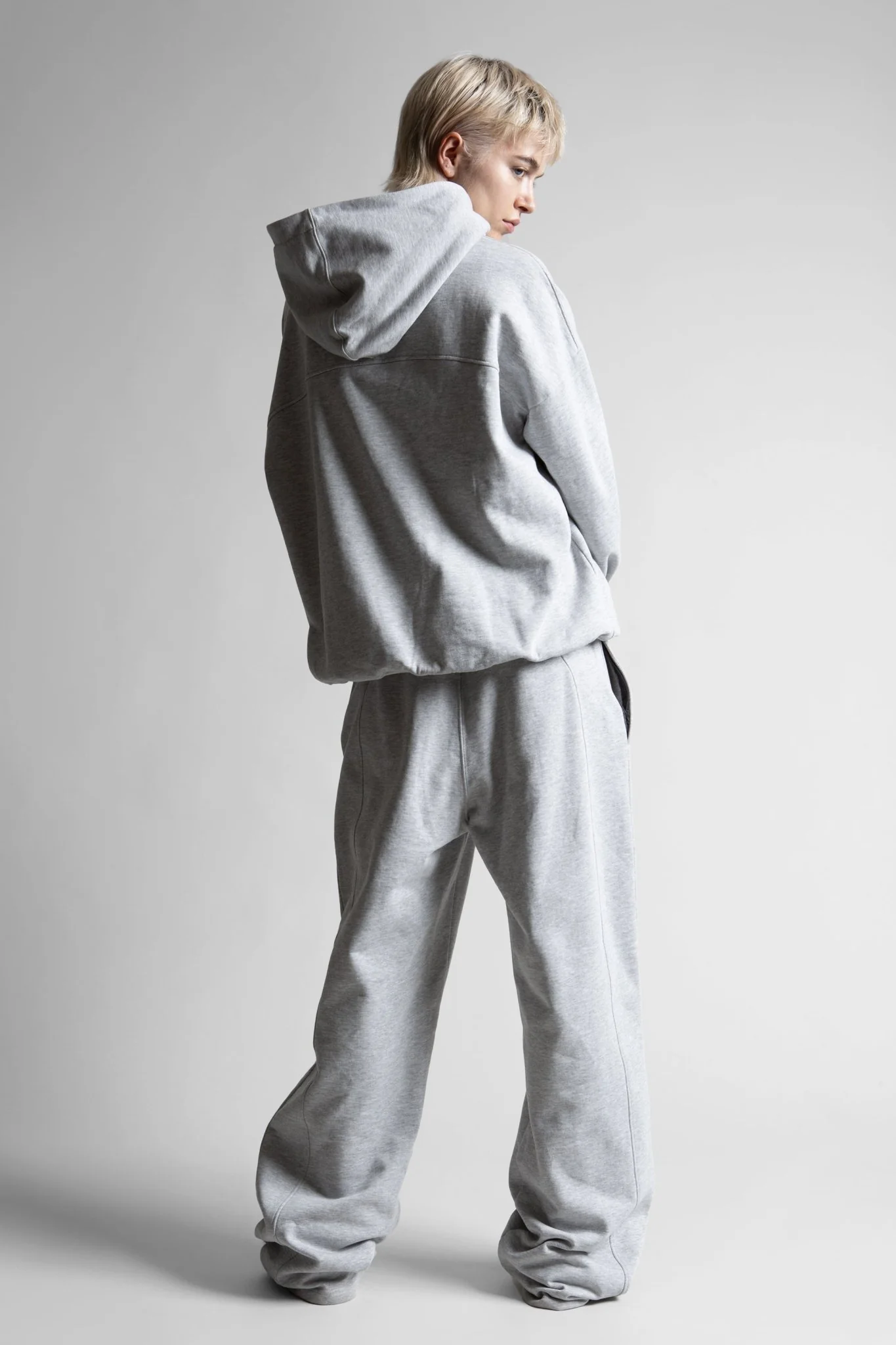 Hoodie Boxy Switchblade - Image 5